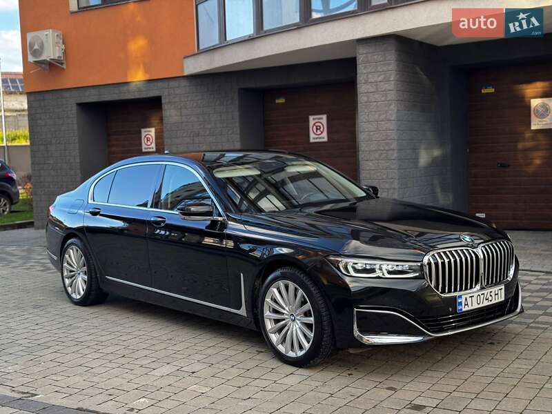Седан BMW 7 Series 2019 в Ивано-Франковске