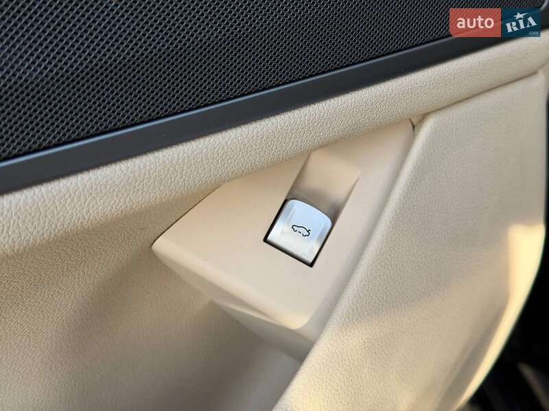 Седан BMW 7 Series 2017 в Кривом Роге