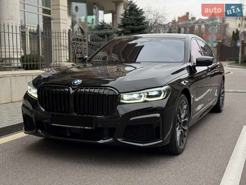 Седан BMW 7 Series 2022 в Киеве