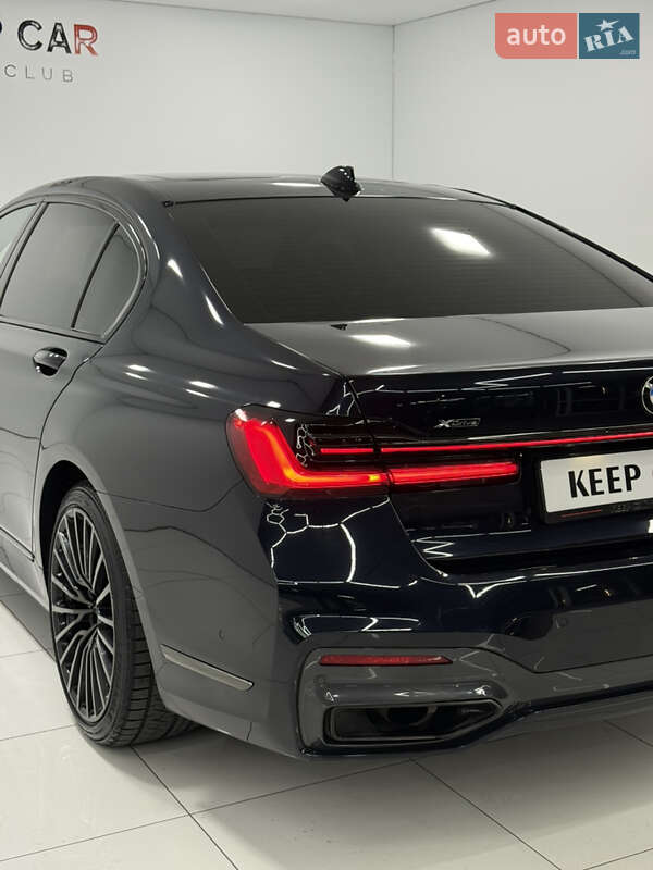 Седан BMW 7 Series 2019 в Одессе