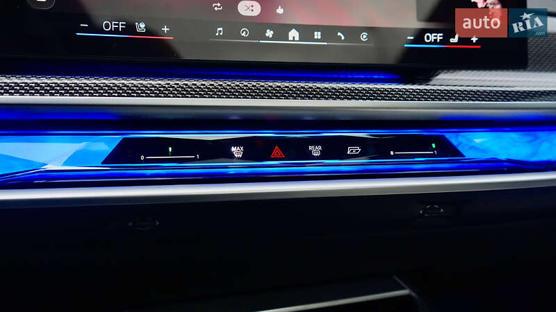 Седан BMW 7 Series 2024 в Львове фото 46 Седан BMW 7 Series 2024 в Львове