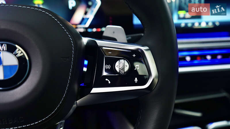 Седан BMW 7 Series 2024 в Львове фото 38 Седан BMW 7 Series 2024 в Львове