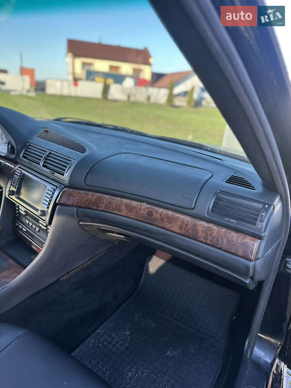 Седан BMW 7 Series 2000 в Черновцах