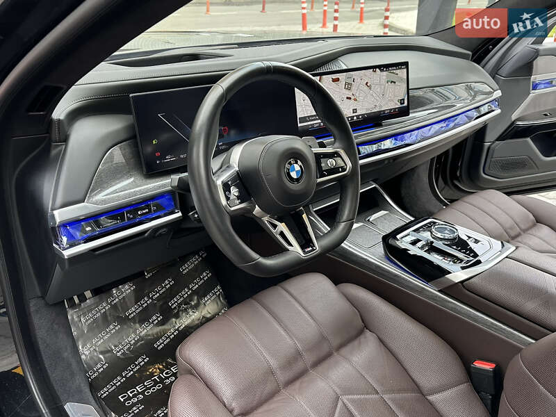 Седан BMW 7 Series 2022 в Киеве