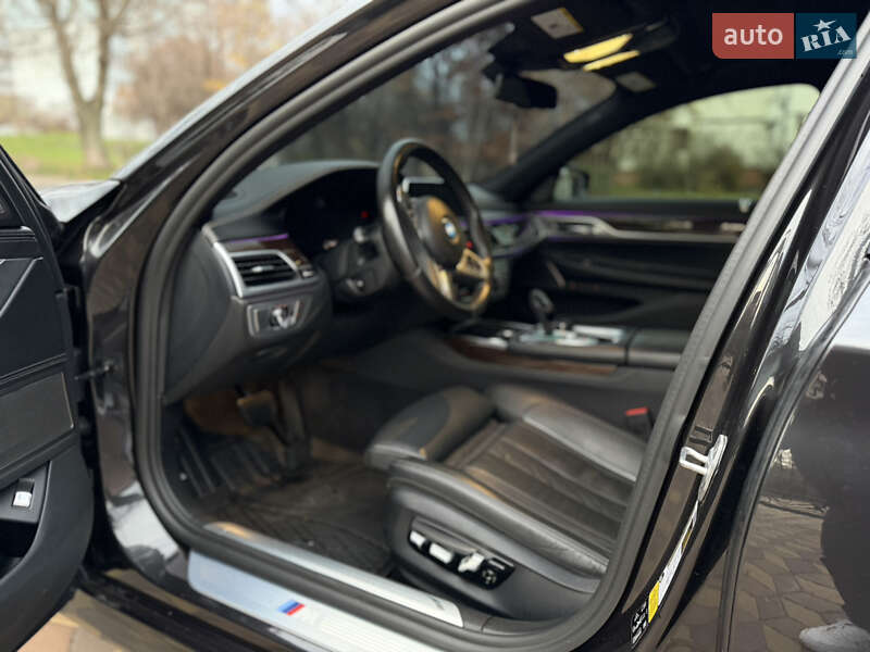 Седан BMW 7 Series 2019 в Киеве фото 11 Седан BMW 7 Series 2019 в Киеве
