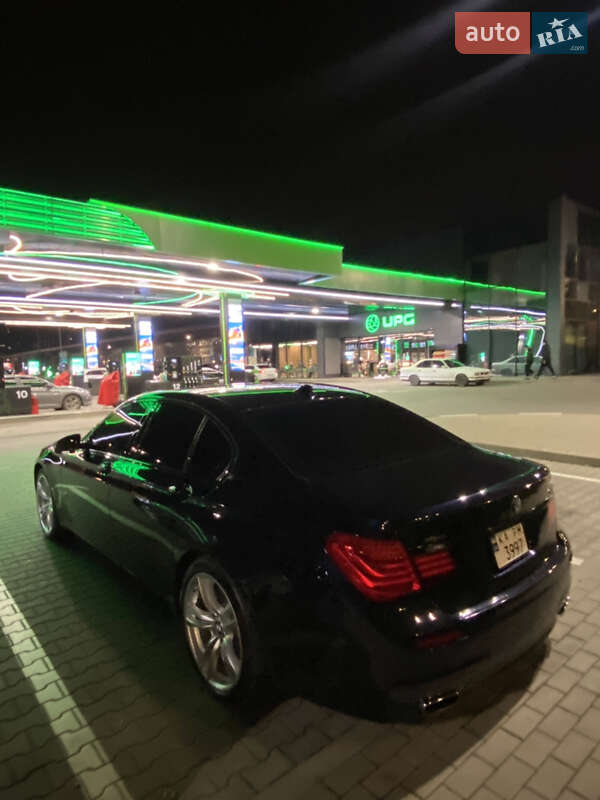 Седан BMW 7 Series 2013 в Киеве
