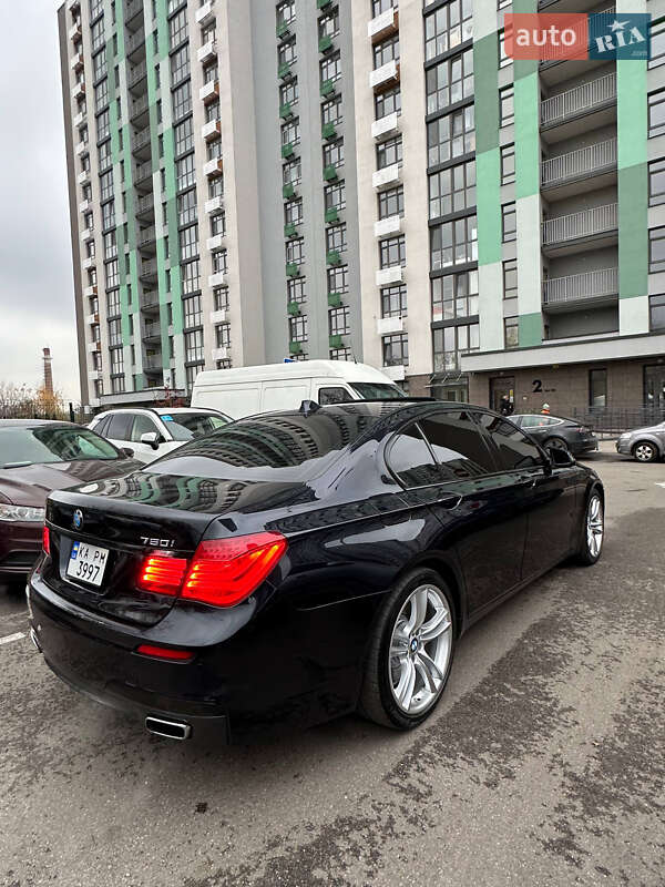 Седан BMW 7 Series 2013 в Киеве