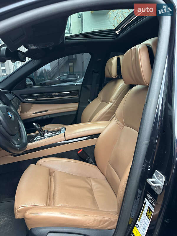 Седан BMW 7 Series 2013 в Киеве