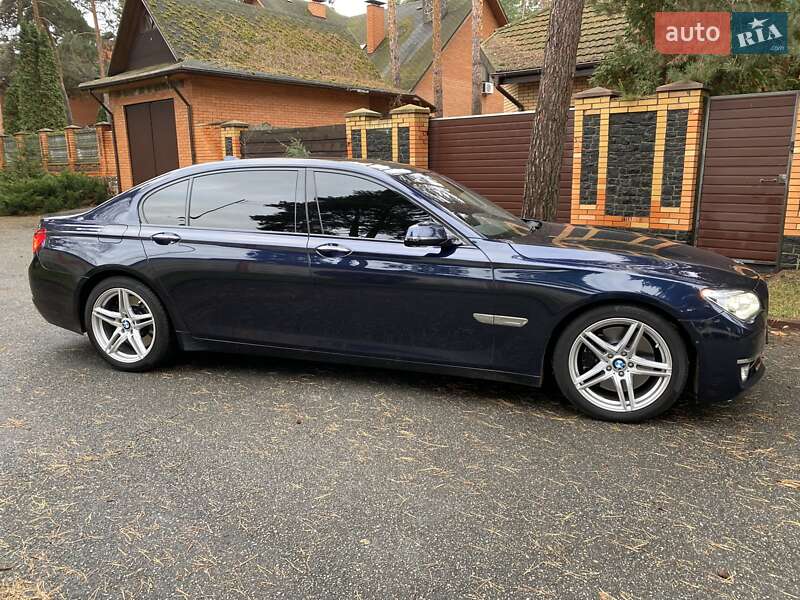 Седан BMW 7 Series 2014 в Киеве