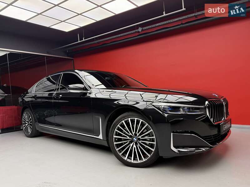 Седан BMW 7 Series 2020 в Киеве