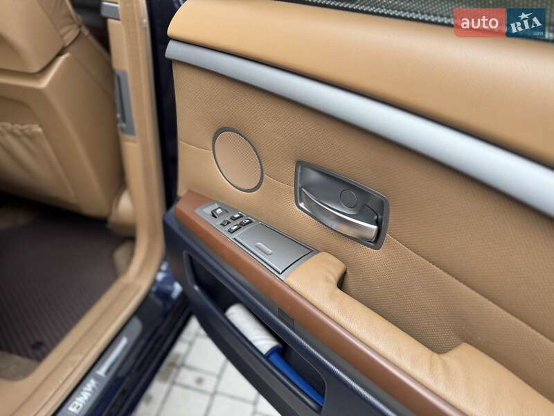 Седан BMW 7 Series 2003 в Хмельницком