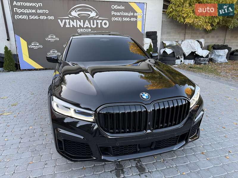 Седан BMW 7 Series 2021 в Виннице