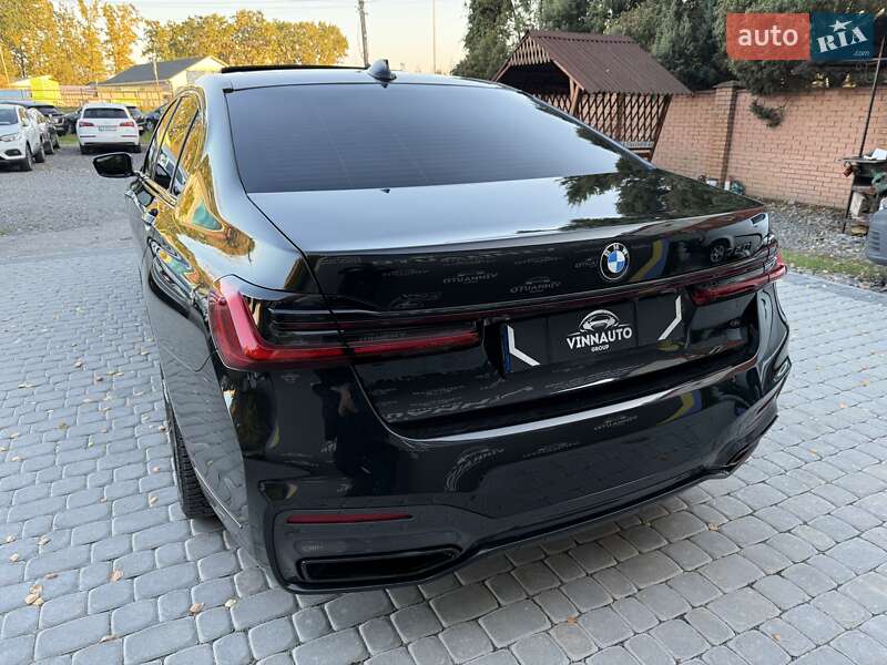 Седан BMW 7 Series 2021 в Виннице