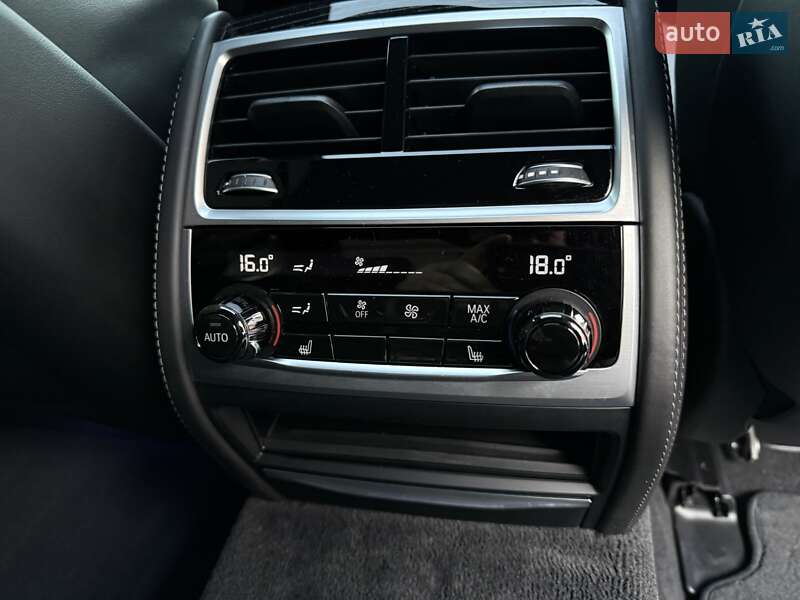 Седан BMW 7 Series 2021 в Виннице