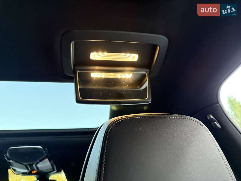 Седан BMW 7 Series 2021 в Виннице