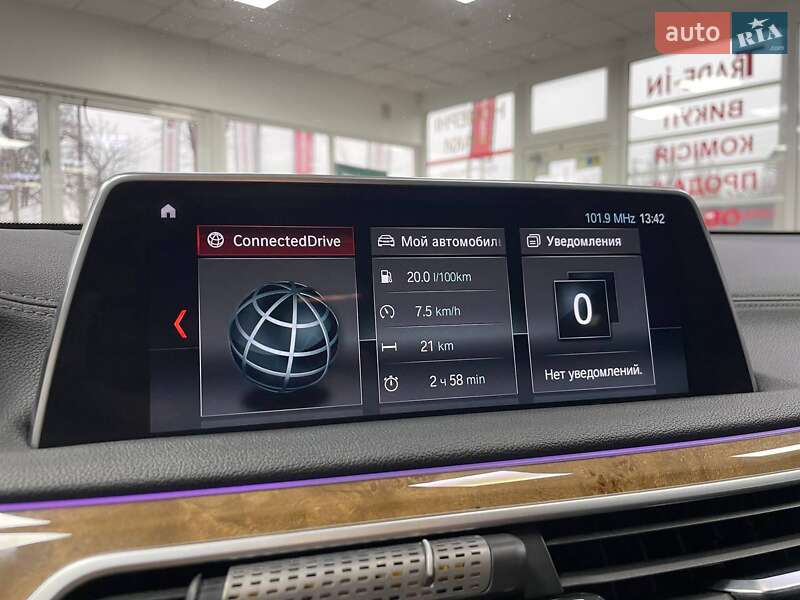 Седан BMW 7 Series 2016 в Киеве