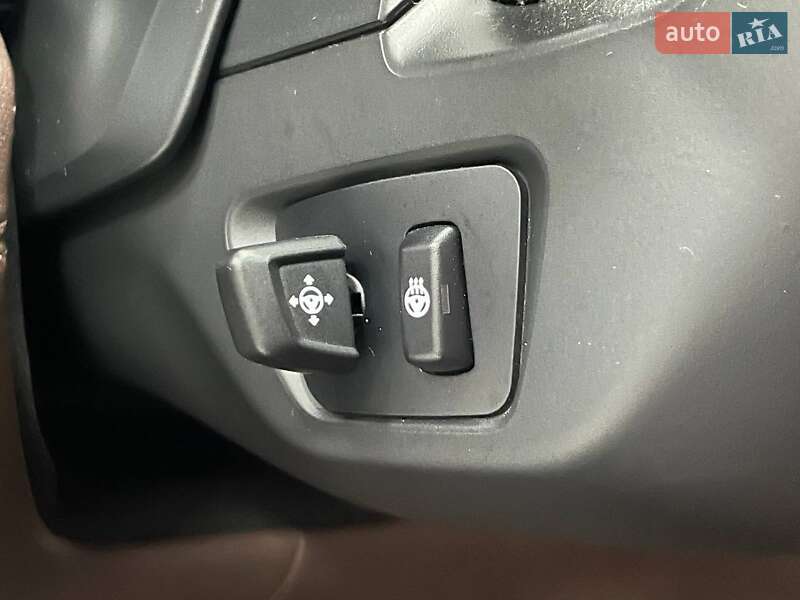 Седан BMW 7 Series 2016 в Киеве