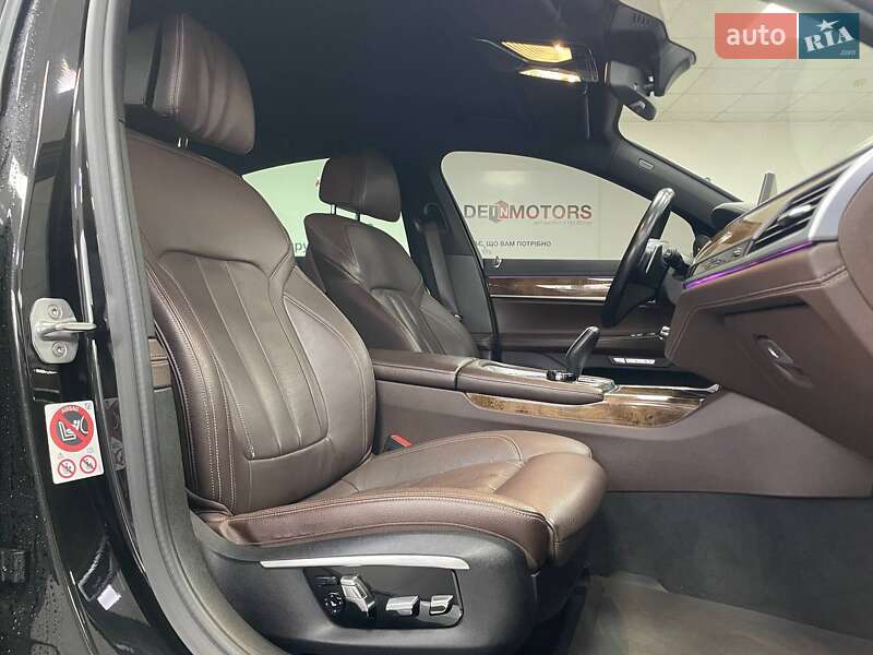 Седан BMW 7 Series 2016 в Киеве