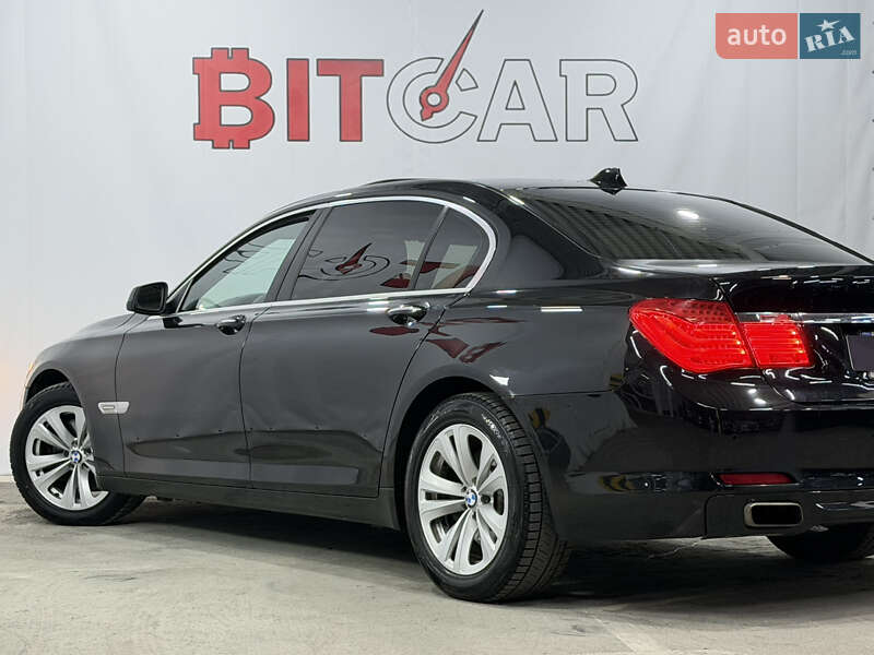 Седан BMW 7 Series 2011 в Одессе
