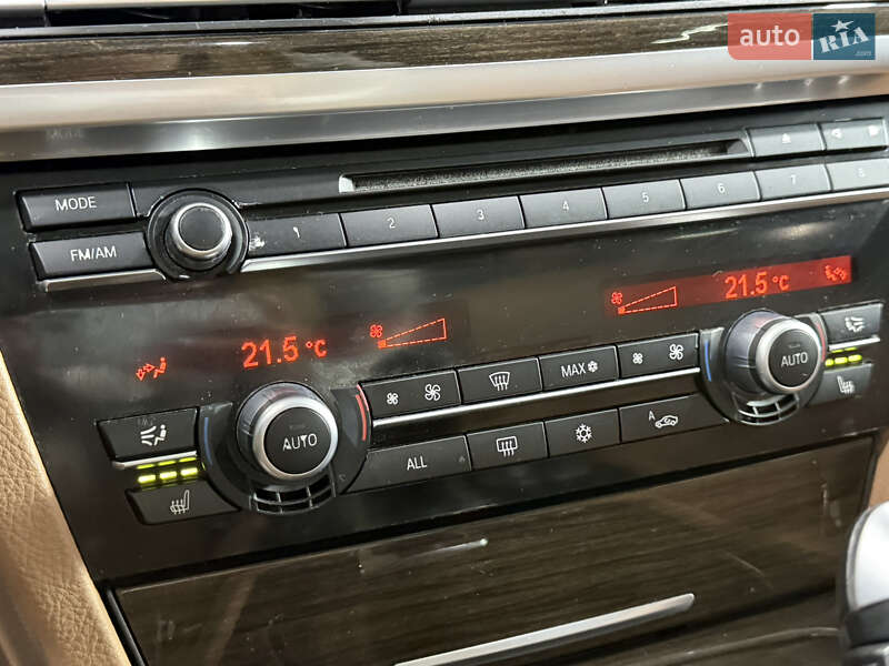 Седан BMW 7 Series 2011 в Одессе