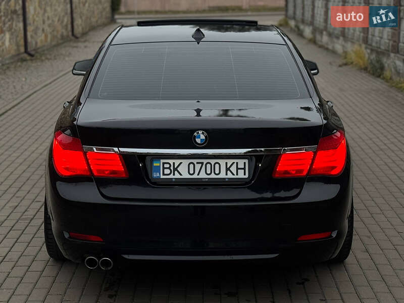 Седан BMW 7 Series 2008 в Ровно