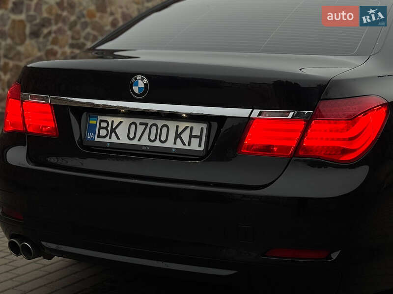Седан BMW 7 Series 2008 в Ровно