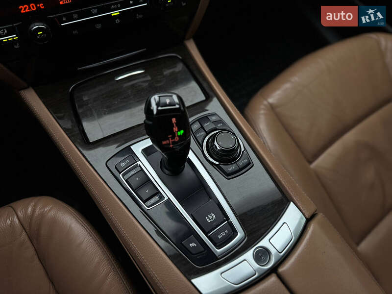 Седан BMW 7 Series 2008 в Ровно
