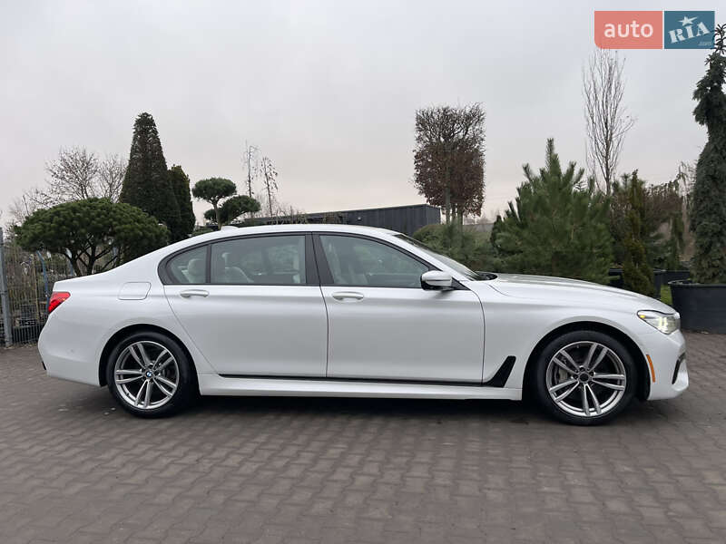 Седан BMW 7 Series 2017 в Луцке