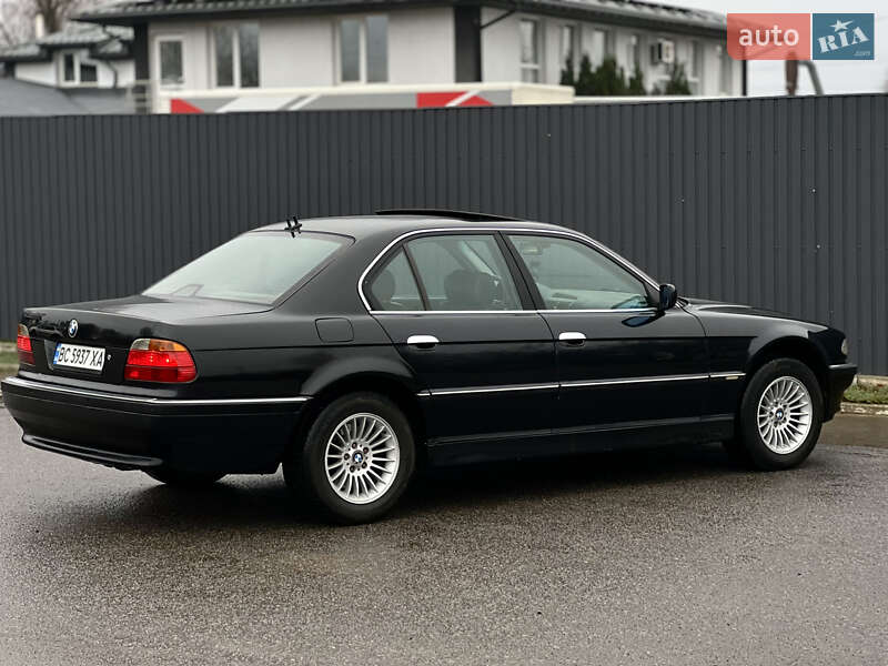 Седан BMW 7 Series 2001 в Виннице