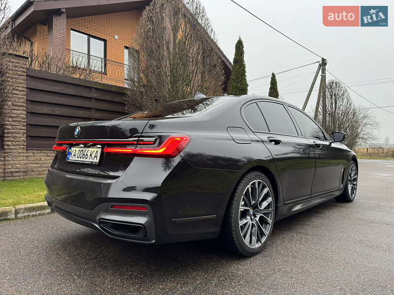 Седан BMW 7 Series 2022 в Києві