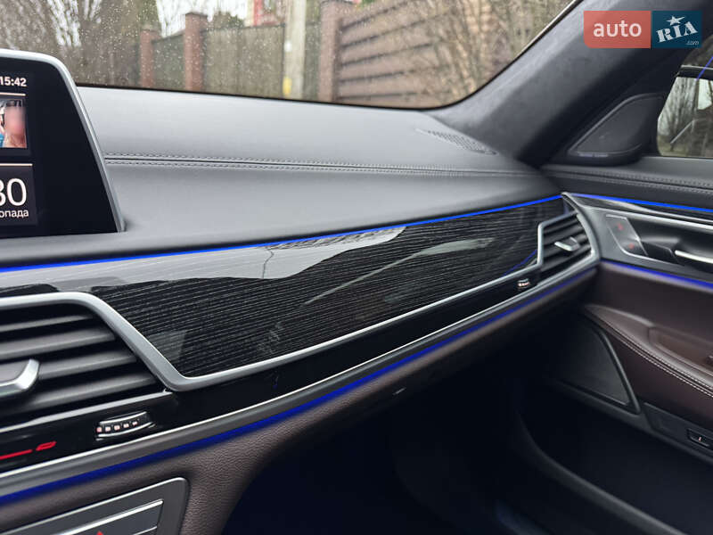 Седан BMW 7 Series 2022 в Києві
