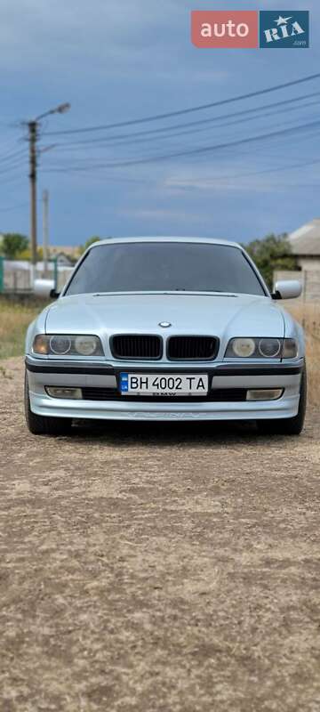 BMW 7 Series 1995