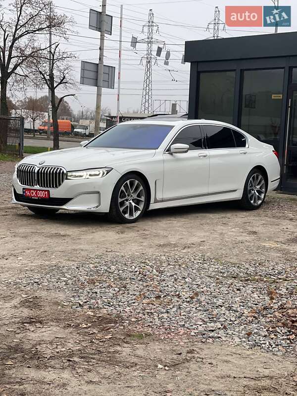 BMW 7 Series 2021