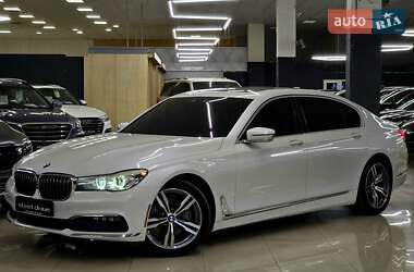 Седан BMW 7 Series 2015 в Миколаєві