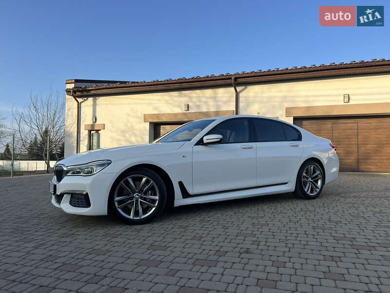 Седан BMW 7 Series 2016 в Киеве фото 3 Седан BMW 7 Series 2016 в Киеве