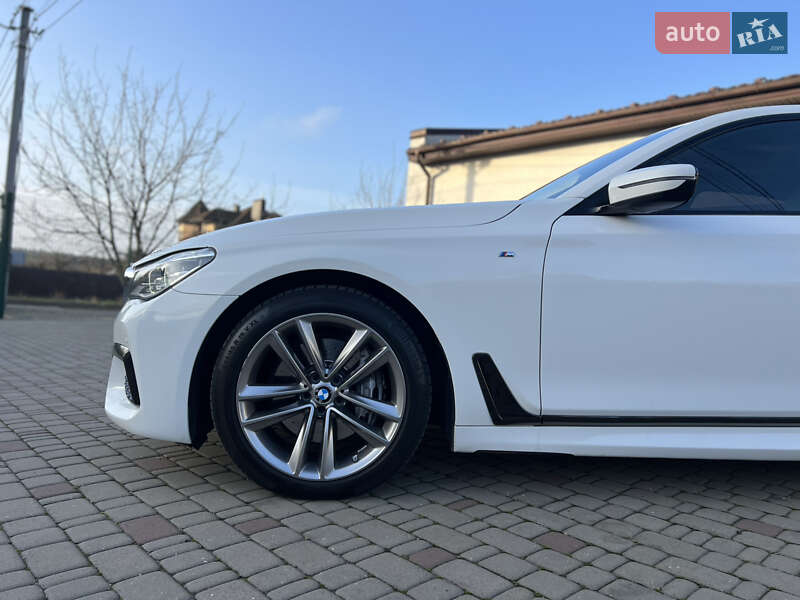 Седан BMW 7 Series 2016 в Киеве фото 26 Седан BMW 7 Series 2016 в Киеве