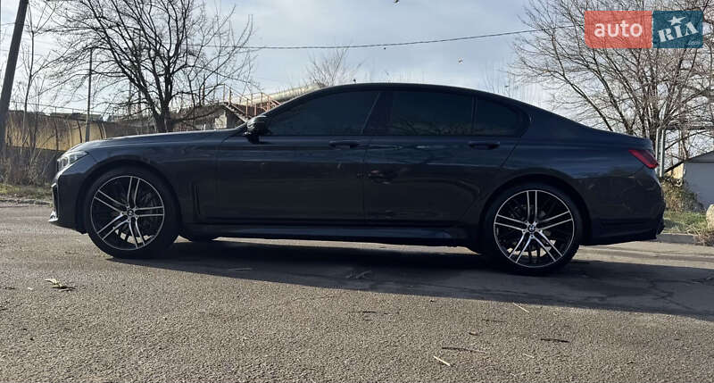 Седан BMW 7 Series 2017 в Одессе