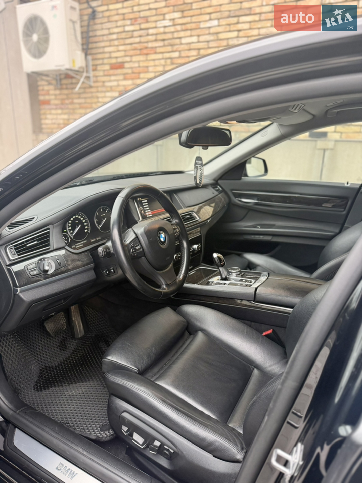 2014 BMW 7er - мініатюра 13