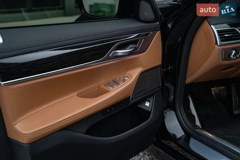 Седан BMW 7 Series 2020 в Черновцах фото 48 Седан BMW 7 Series 2020 в Черновцах