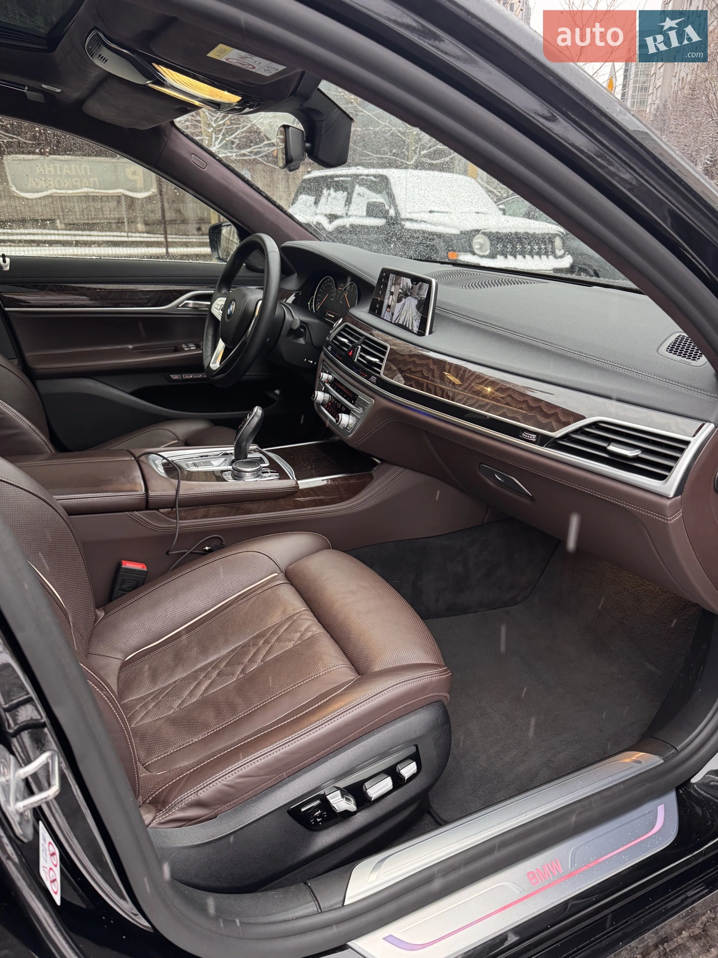 2017 BMW 7er - мініатюра 31