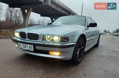 Седан BMW 7 Series 1997 в Дніпрі