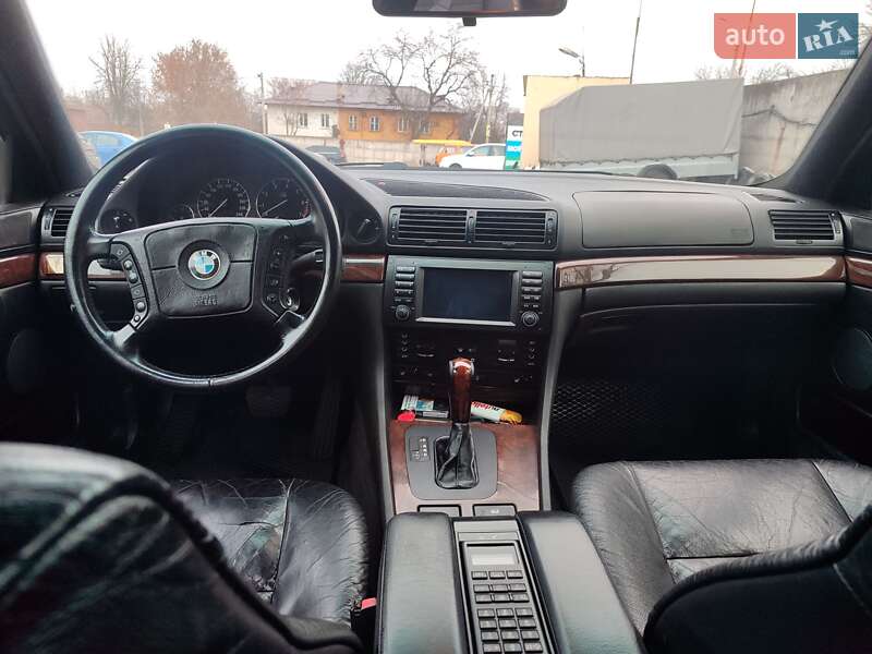 Седан BMW 7 Series 1997 в Дніпрі