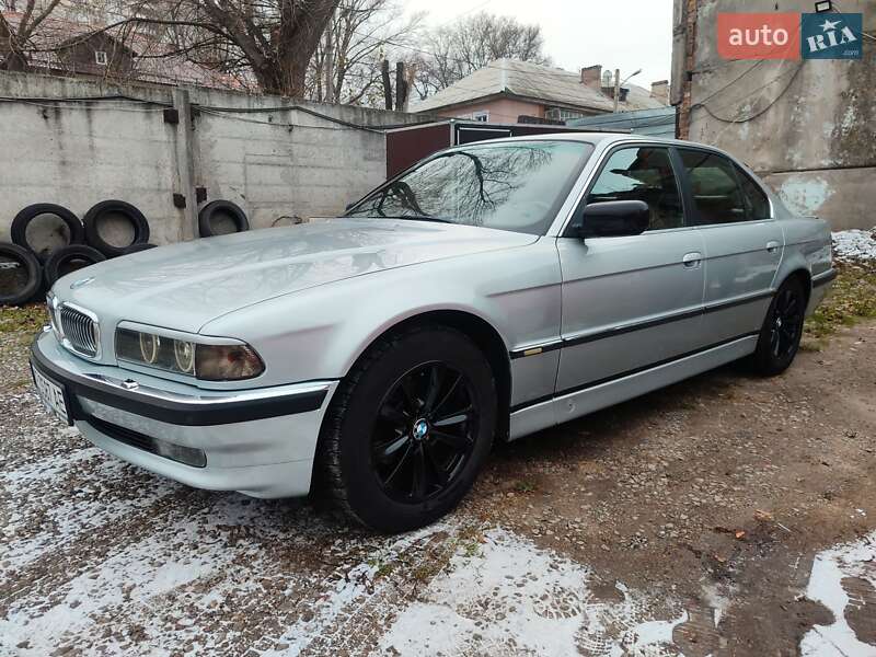 Седан BMW 7 Series 1997 в Дніпрі