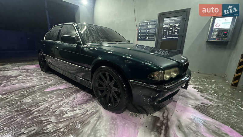 BMW 7 Series 1998 BMW 7 Series 1998