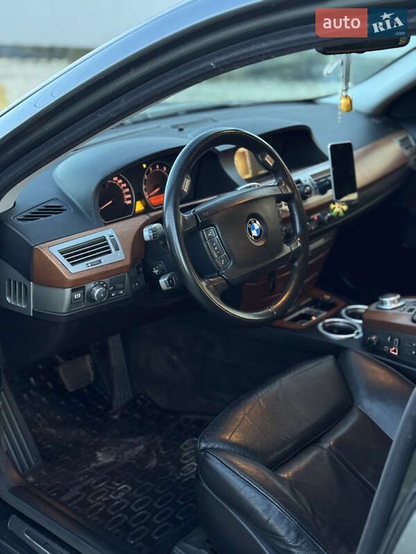 Седан BMW 7 Series 2005 в Тернополі