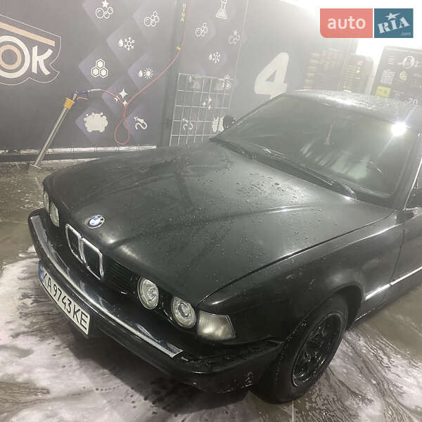 Седан BMW 7 Series 1992 в Дніпрі