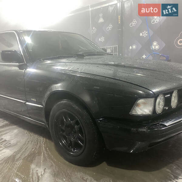 Седан BMW 7 Series 1992 в Дніпрі
