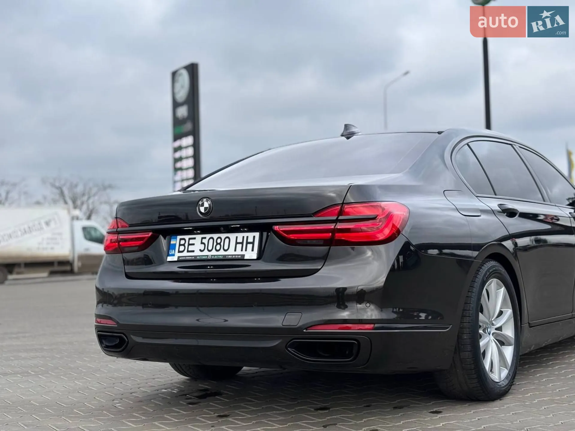 2015 BMW 7er - мініатюра 10