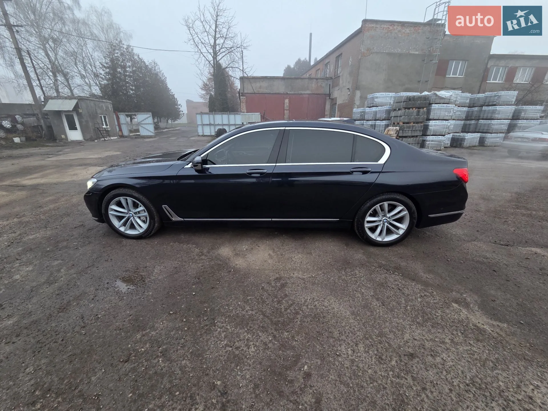 2016 BMW 7er - мініатюра 2