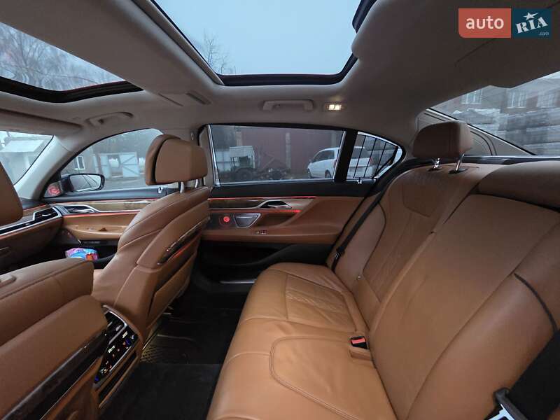 Седан BMW 7 Series 2016 в Шептицькому